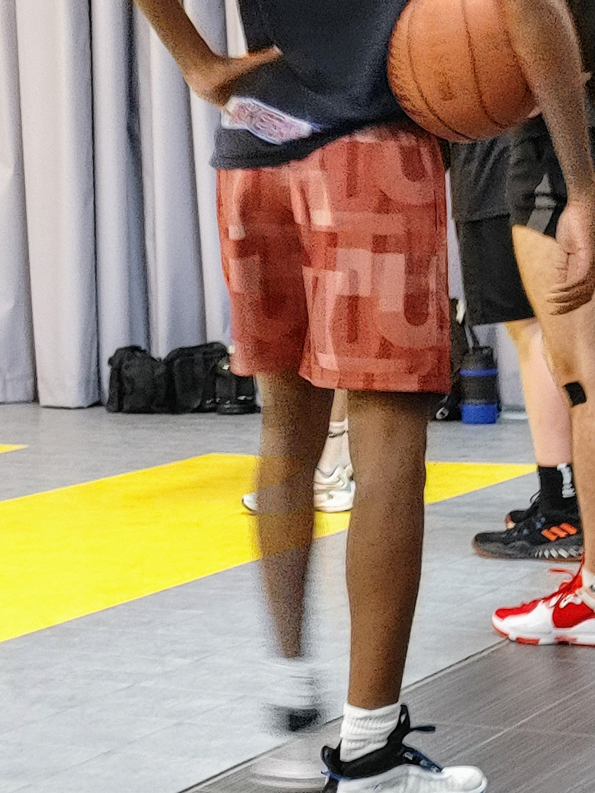 Ball IQ Basetkball Mid-Shorts - Wine