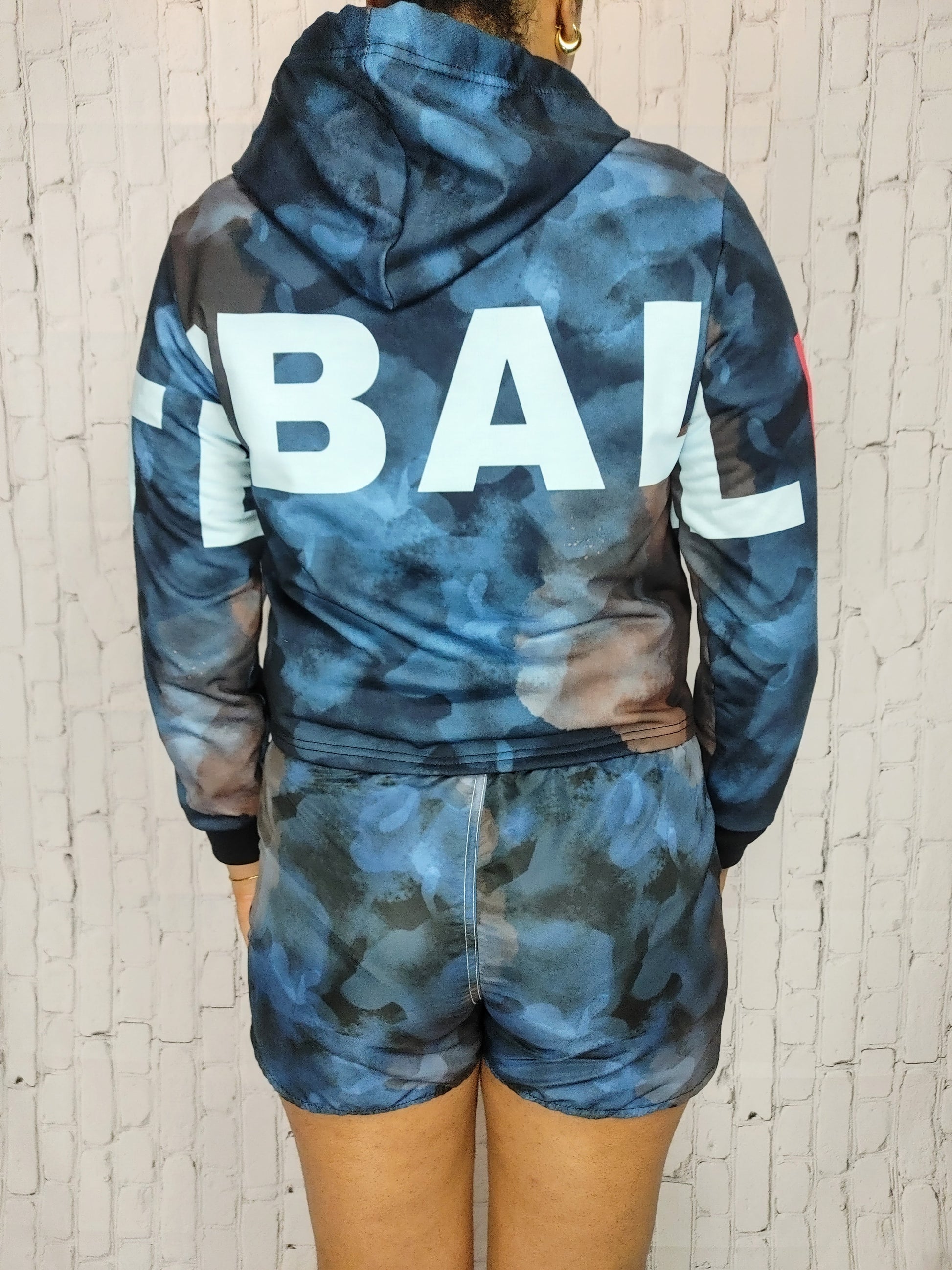 Duntalk "Beyond" Basketball Cropped Hoodie e-joyer