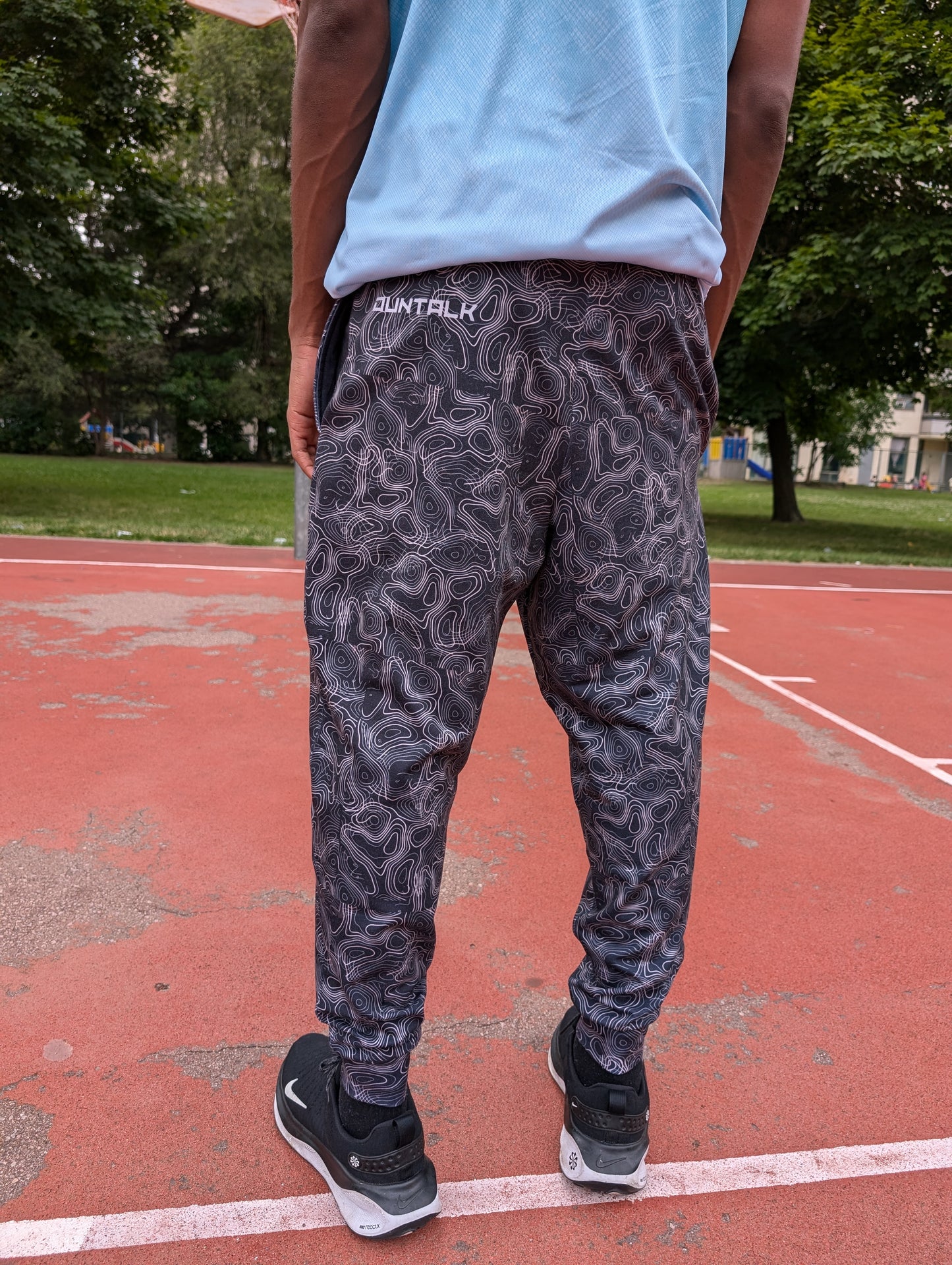 Duntalk "Splash" Adult Jogger - Black Subliminator